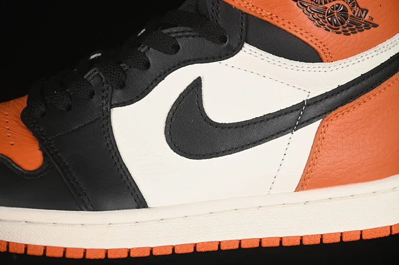 All Categories Air Jordan Jordan Series Basketball Shoes Air Jordan 1 High Air Jordan 1 High OG "Shattered Backboard" AJ1 Joe 1 New Shattered DZ5485-008